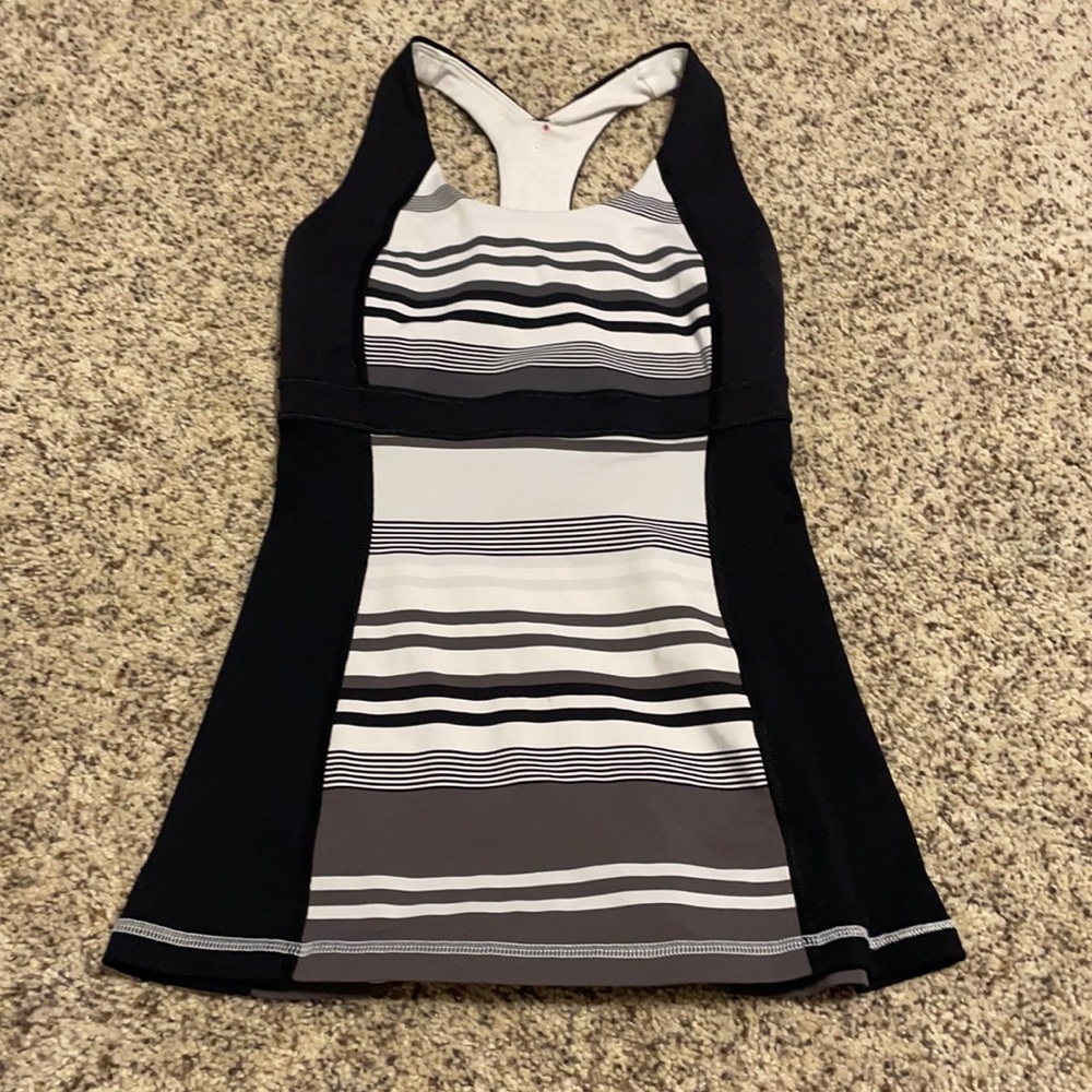 lululemon tank top